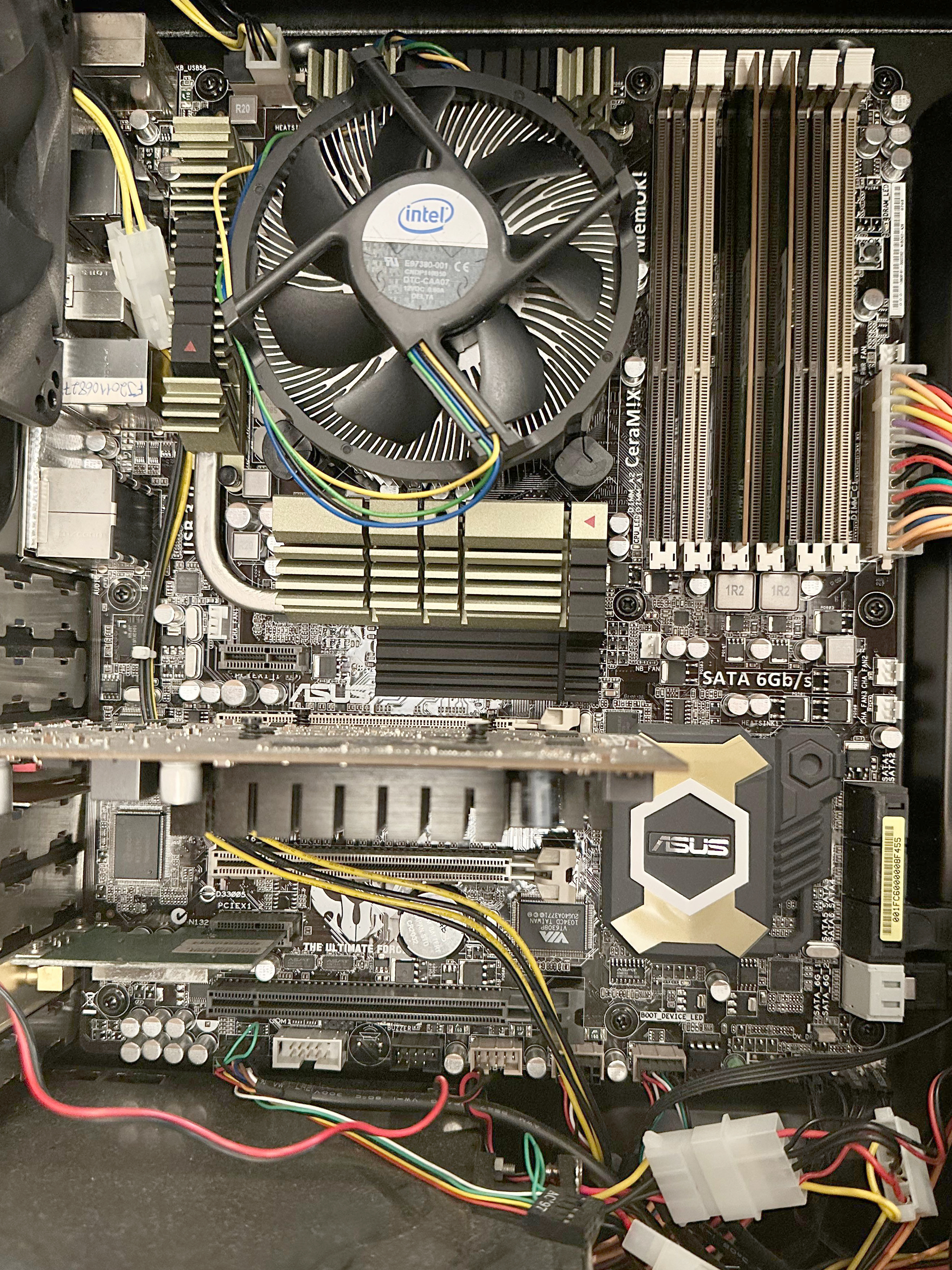 Motherboard ASUS